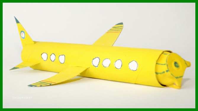 So Baust Du Ein Flugzeug Aus Pappe Teil Der Flugzeug Basteln Aus Pappe Vorlage